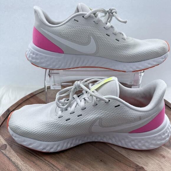 Nike Revolution 5 Shoes Women's Size 9.5 Running Lightweight BQ3207-007 Sneakers - Picture 8 of 12